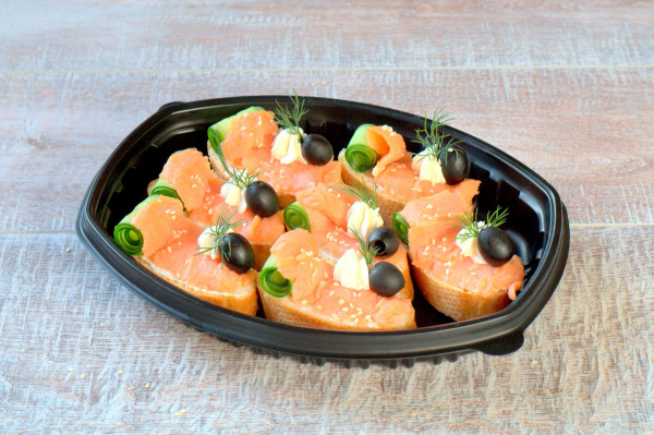 Брускетта со сливочным сыром и лососем (7 шт)